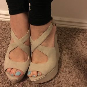 Steve Madden Wedges